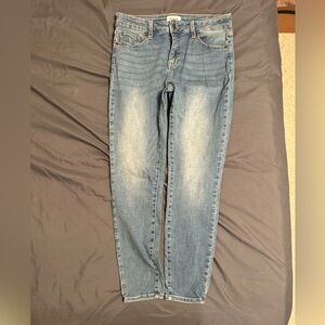Pistola size 29 skinny leg jeans EUC